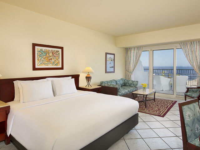фото Safir Sharm Waterfalls Resort (ex. Hilton Sharm Waterfalls Resort) изображение №46