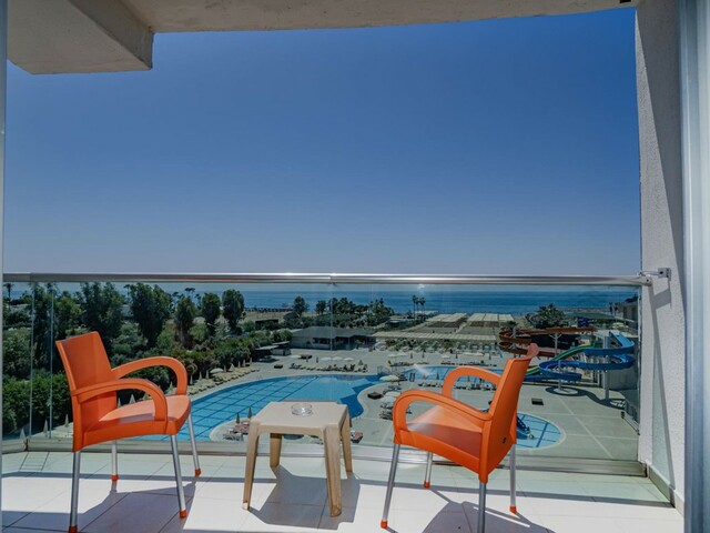 фотографии отеля Hedef Beach Resort & Spa изображение №11
