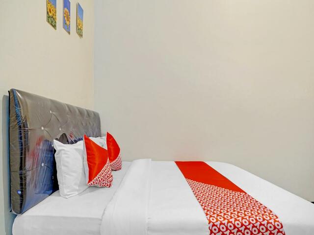 фото Super OYO 2835 Sakinah Family Residence изображение №22