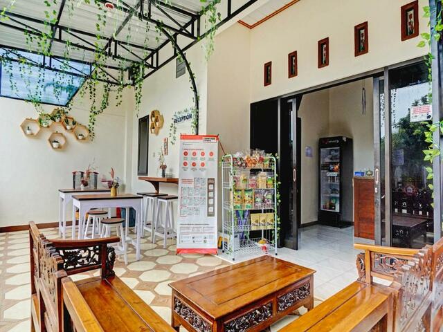 фото Super OYO 2835 Sakinah Family Residence изображение №14