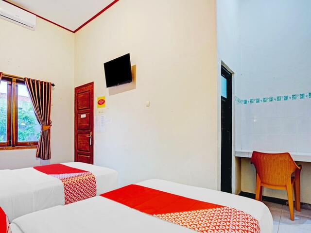 фото Super OYO 2835 Sakinah Family Residence изображение №6