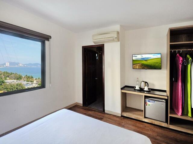 фотографии Golden Lotus изображение №24