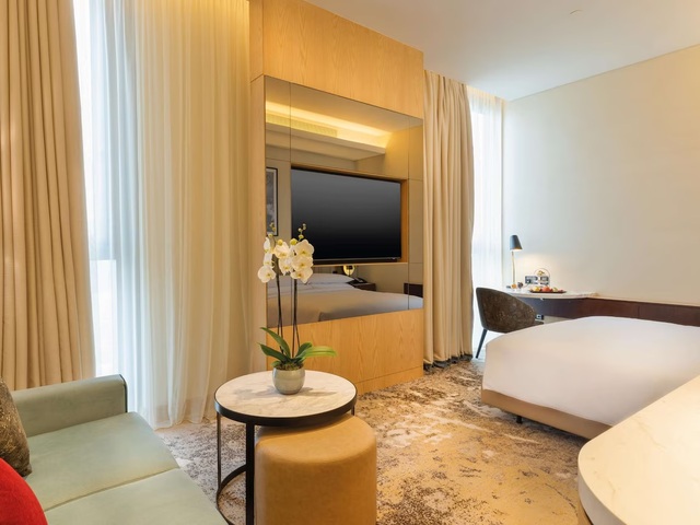 фото Embassy Suites By Hilton Doha Old Town изображение №10