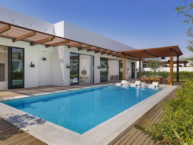 http://Maysan%20Doha,%20LXR%20Hotels%20&%20Resorts