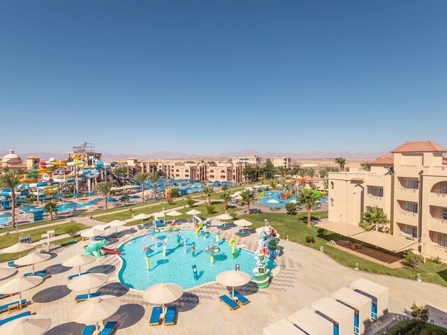 фото отеля Pickalbatros Aqua Blu Resort - Hurghada (ex. Sea World Resort) изображение №1
