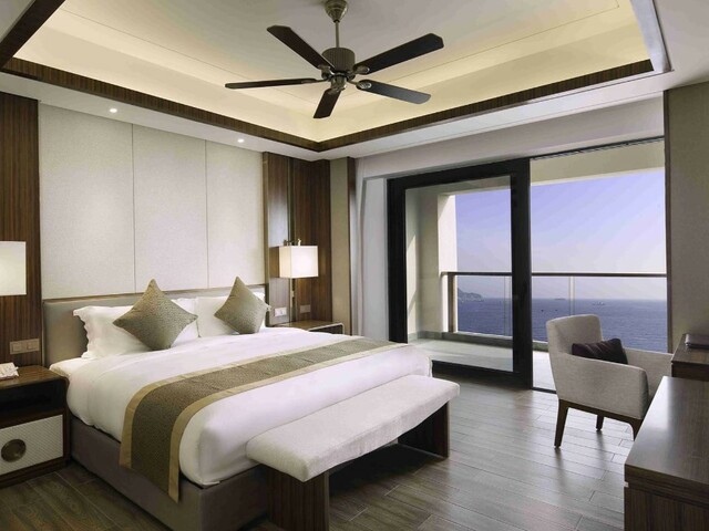 фотографии Jinghai Hotel Resort изображение №16