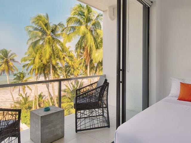 фото J Ambalangoda (ex. Juce Hotel; Dream Beach Resort) изображение №2