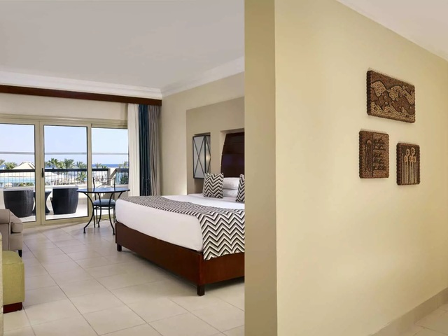 фото Coral Sea Holiday Resort (ex. Coral Sea Holiday Village Resort) изображение №58