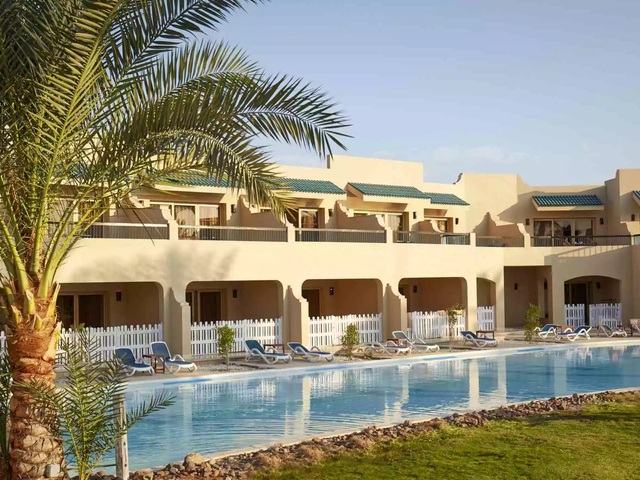 фото Coral Sea Holiday Resort (ex. Coral Sea Holiday Village Resort) изображение №42