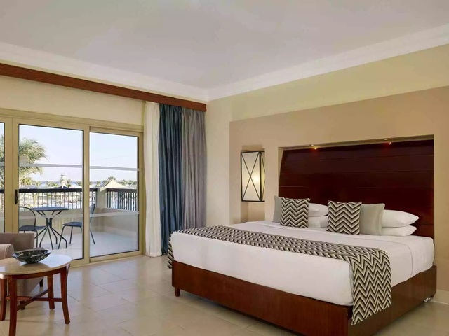 фото отеля Coral Sea Holiday Resort (ex. Coral Sea Holiday Village Resort) изображение №41