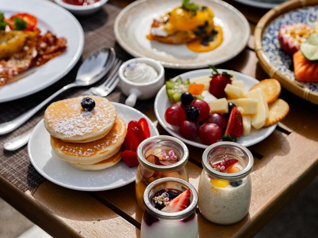 фотографии Le Meridien Khao Lak Resort And Spa (ex. Bangsak Merlin Resort) изображение №96