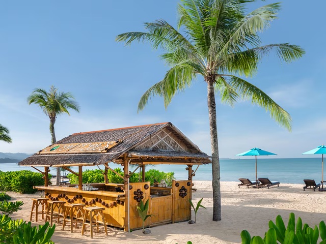 фото Le Meridien Khao Lak Resort And Spa (ex. Bangsak Merlin Resort) изображение №82