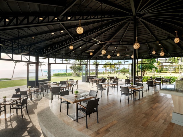 фото Le Meridien Khao Lak Resort And Spa (ex. Bangsak Merlin Resort) изображение №30