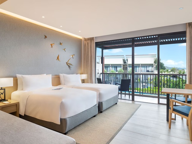 фото отеля Le Meridien Khao Lak Resort And Spa (ex. Bangsak Merlin Resort) изображение №25