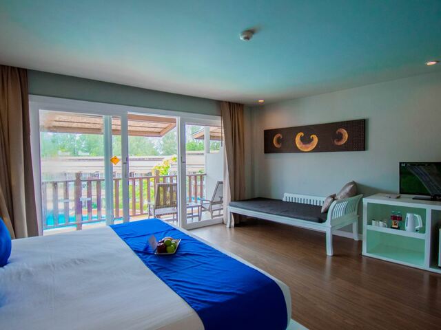 фото отеля Arinara Bangtao Beach Resort (ех. Dalar Resort BangTao Beach) изображение №57