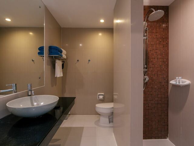 фото Arinara Bangtao Beach Resort (ех. Dalar Resort BangTao Beach) изображение №50