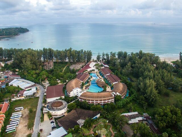 фотографии Arinara Bangtao Beach Resort (ех. Dalar Resort BangTao Beach) изображение №40