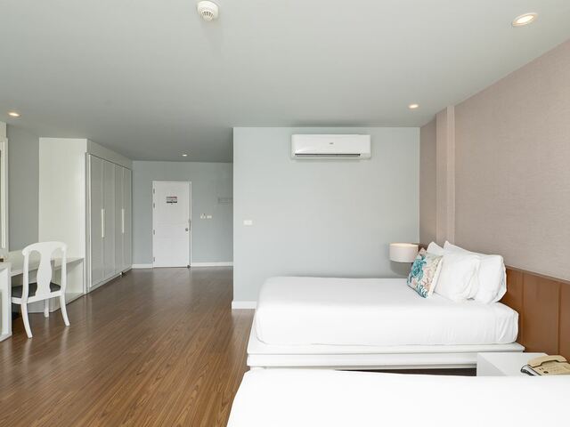 фотографии Arinara Bangtao Beach Resort (ех. Dalar Resort BangTao Beach) изображение №44