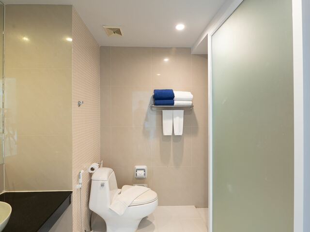 фото Arinara Bangtao Beach Resort (ех. Dalar Resort BangTao Beach) изображение №34