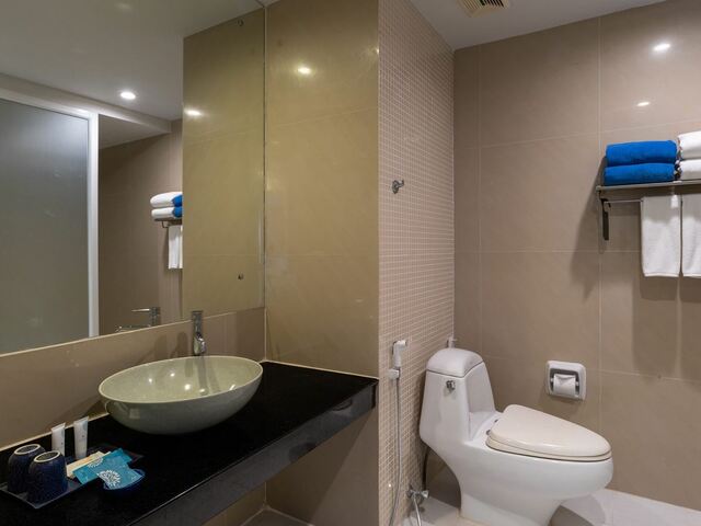 фото отеля Arinara Bangtao Beach Resort (ех. Dalar Resort BangTao Beach) изображение №29