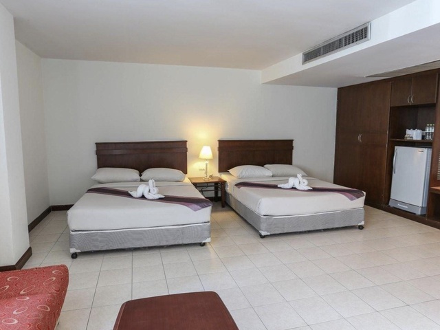 фото Crown Pattaya Beach изображение №2