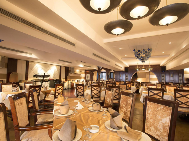 фотографии Dubai Marine Beach Resort & Spa изображение №16