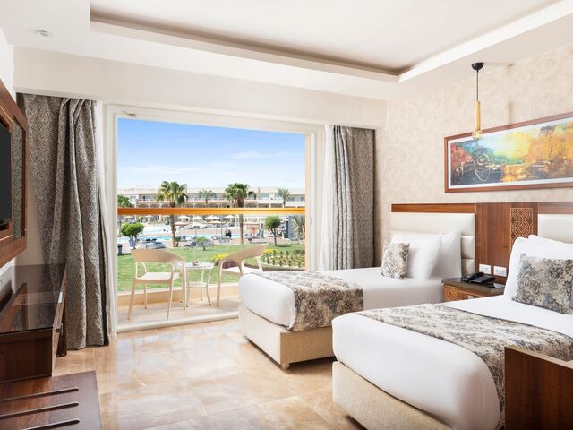 фото отеля Pickalbatros Royal Moderna Resort (ex. Royal Albatros Moderna; Calimera Royal Albatros Moderna) изображение №29