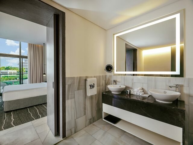 фото Th8 Palm Beach Resort, Vignette Collection by IHG (ex. Th8 Palm) изображение №34