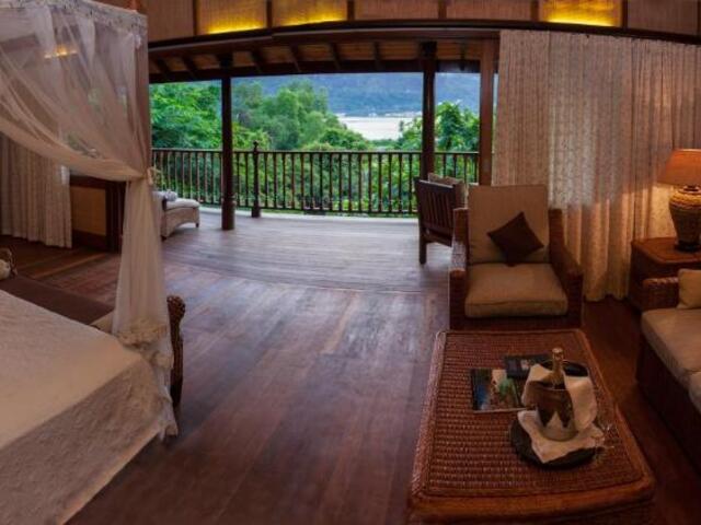 фото Cerf Island Resort изображение №2