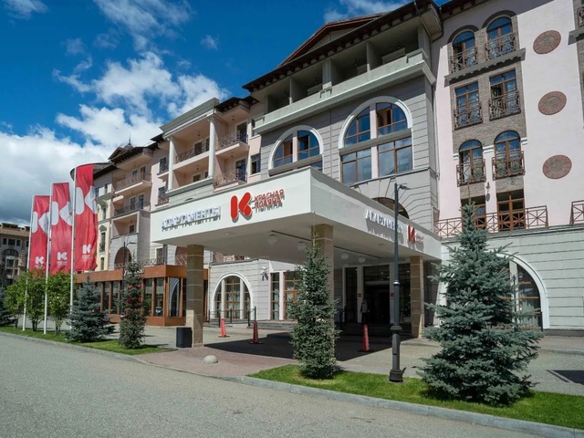 фото отеля Комплекс Апартаментов Красная Поляна (ex. Горки Город Апартаменты) изображение №9