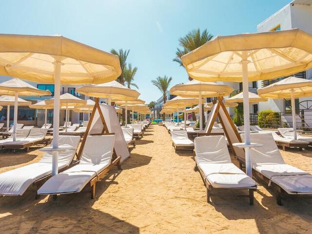 фото La Rosa Waves Beach & Aqua Park (ex. Premium Beach Resort; Premium Seagull Resort) изображение №14