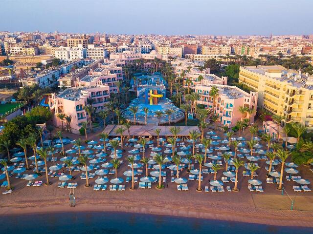 фото отеля Le Pacha Resort изображение №1