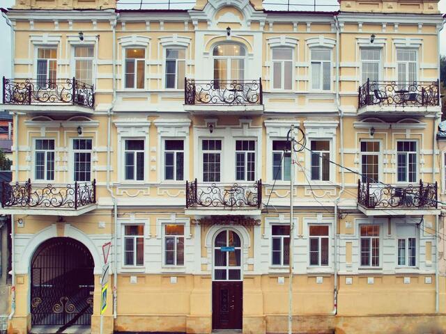 Hotel