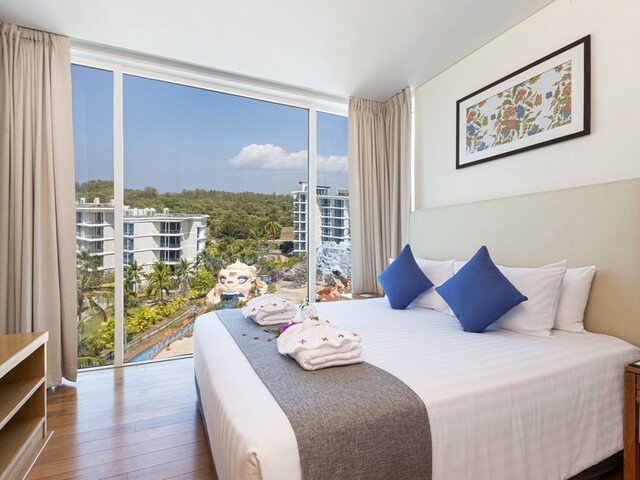 фотографии Splash Beach Resort (ex. Grand West Sands Resort & Villas; Centara West Sands Phuket) изображение №68