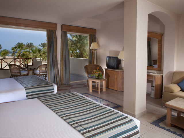 фотографии Coral Beach (ex. Coral Beach Rotana Resort) изображение №56