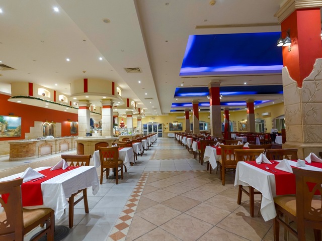 фото Coral Beach (ex. Coral Beach Rotana Resort) изображение №10