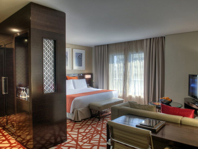 фотографии отеля Crowne Plaza Dubai Deira (ex. Renaissance Dubai) изображение №43