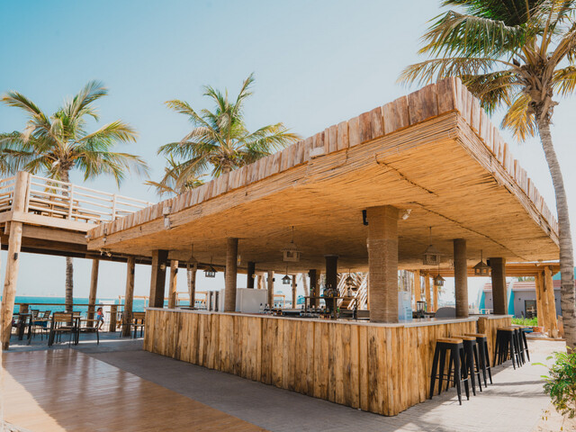 фото BM Beach Resort (ex. Smartline Bin Majid Beach Resort)  изображение №14