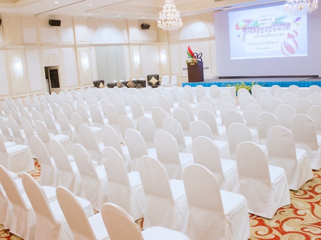 фото отеля Beyond Resort Kata (ex. Kata Beach Resort & Spa) изображение №9