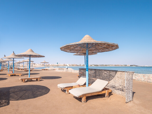 фотографии отеля Long Beach Resort изображение №39
