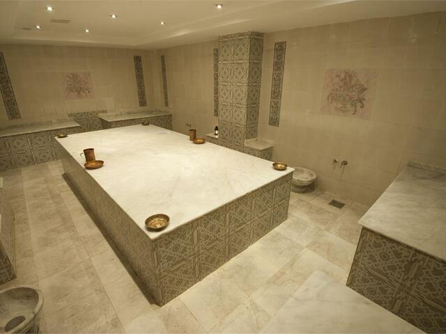 фото Sunrise Serano Aqua Park Resort (ex. Riviera Aqua Park Resort By Sunrise (ex. Hawaii Riviera Aqua Park Resort) изображение №38