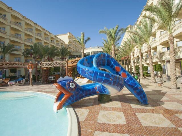 фото отеля Sunrise Serano Aqua Park Resort (ex. Riviera Aqua Park Resort By Sunrise (ex. Hawaii Riviera Aqua Park Resort) изображение №37