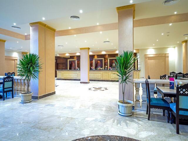 фото Sunrise Serano Aqua Park Resort (ex. Riviera Aqua Park Resort By Sunrise (ex. Hawaii Riviera Aqua Park Resort) изображение №30