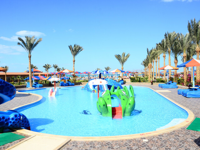 фото отеля Sunrise Serano Aqua Park Resort (ex. Riviera Aqua Park Resort By Sunrise (ex. Hawaii Riviera Aqua Park Resort) изображение №13