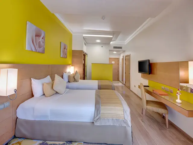 фото Al Khoory Executive Hotel (ex. Corp Executive Al Khoory) изображение №2