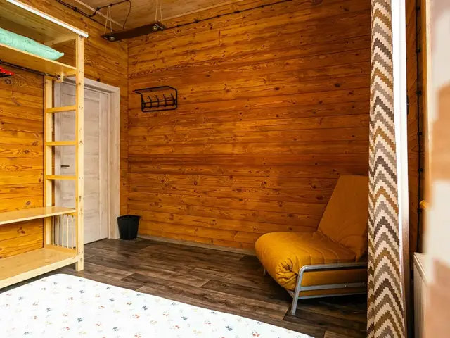 фото отеля Рыжий Пони (ex. Гостевой Дом На Весенней 32В) изображение №33