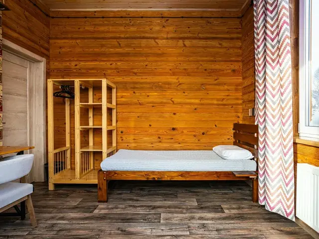 фото Рыжий Пони (ex. Гостевой Дом На Весенней 32В) изображение №2