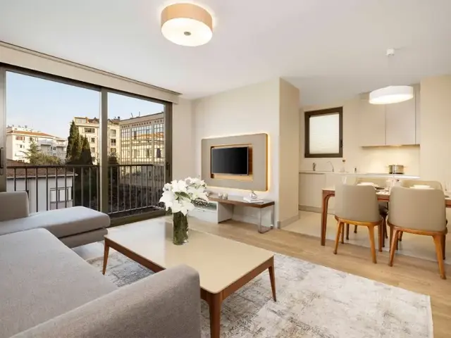 фото TZL Suites изображение №2