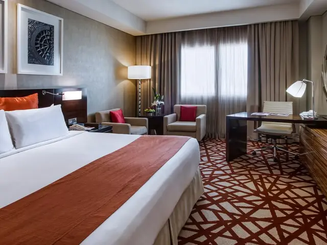 фото Crowne Plaza Dubai Deira (ex. Renaissance Dubai) изображение №10