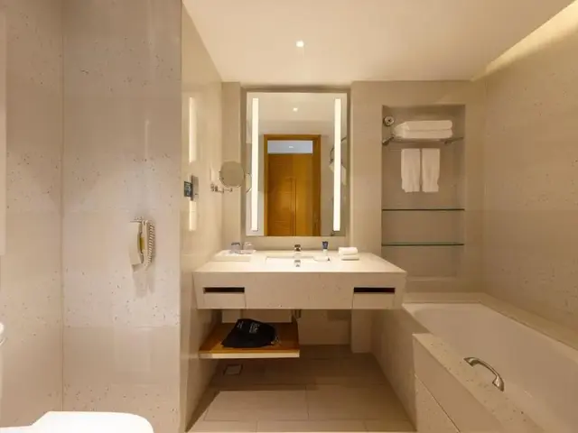 фото отеля Four Points by Sheraton Shenzhou Peninsula изображение №13